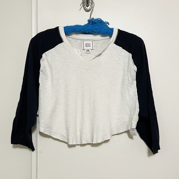 BDG Tops - BDG Cropped Baseball Tee M